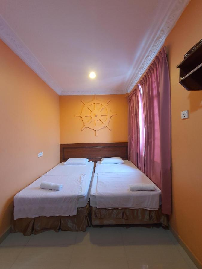 Highway Budget Hotel Ipoh Exteriör bild