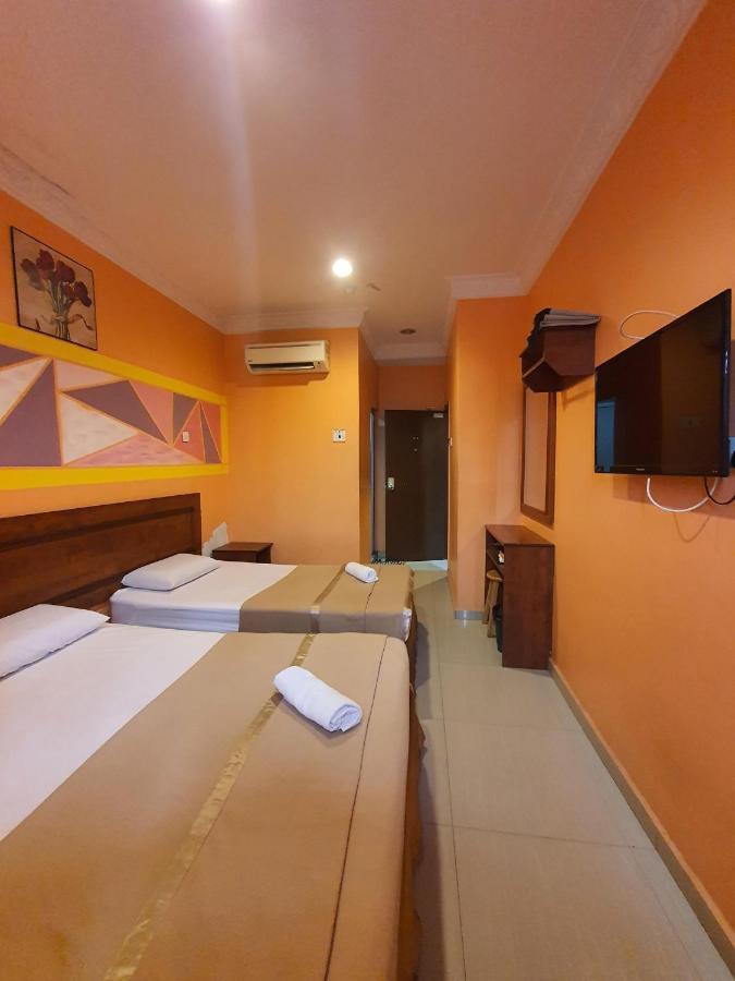 Highway Budget Hotel Ipoh Exteriör bild